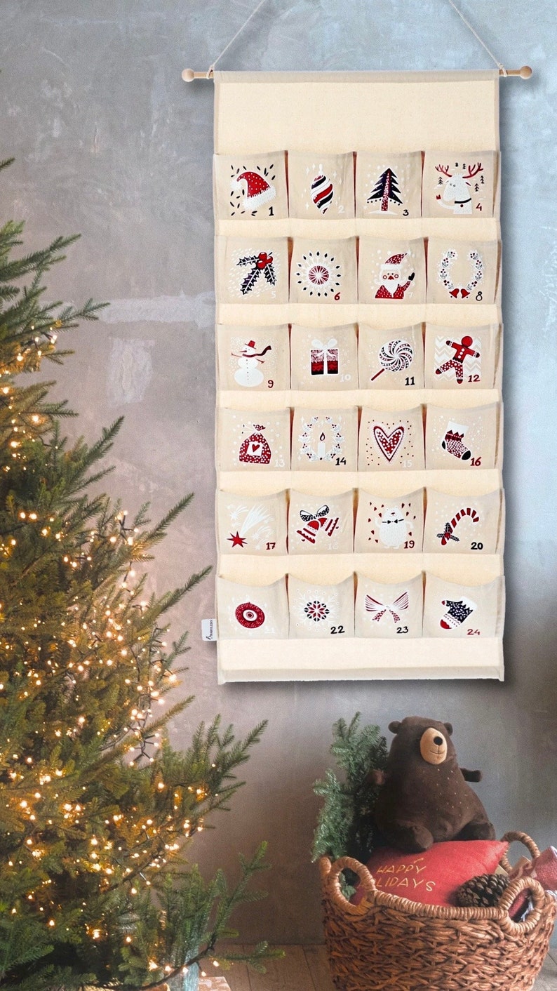 Personalisierbarer Adventskalender zum Befüllen, Kinder, Stoff, Tüten, groß xxl, Holz, Idee für Weihnachten 2023, wiederverwendbar Beige Bild 6