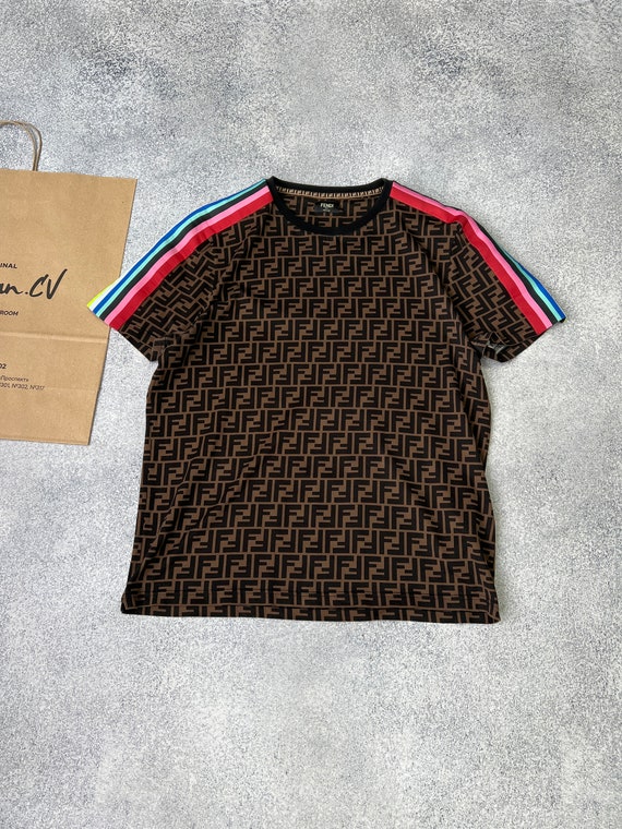 Vintage Fendi Luxury Monogram made in Italy tee - image 1