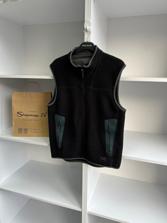 Vintage Arcteryx Men