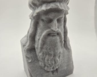 Estatua de Leonardo Da Vinci