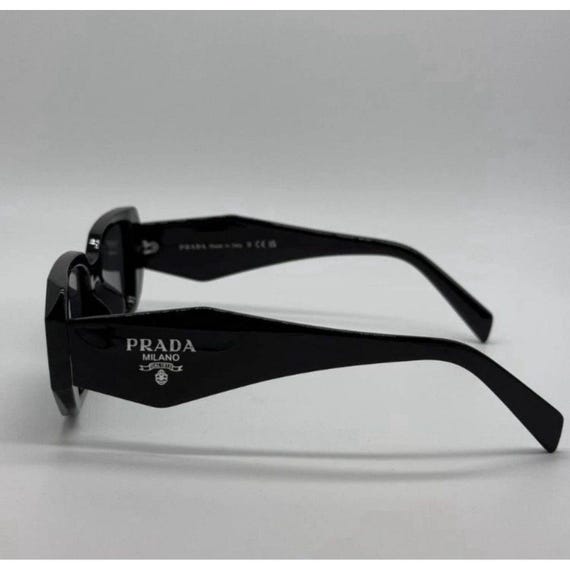 Unisex  Prada Geometric Black Sunglasses! Prada PR A07S women Black Geometric Sunglasses – Otticanet USA main image 2