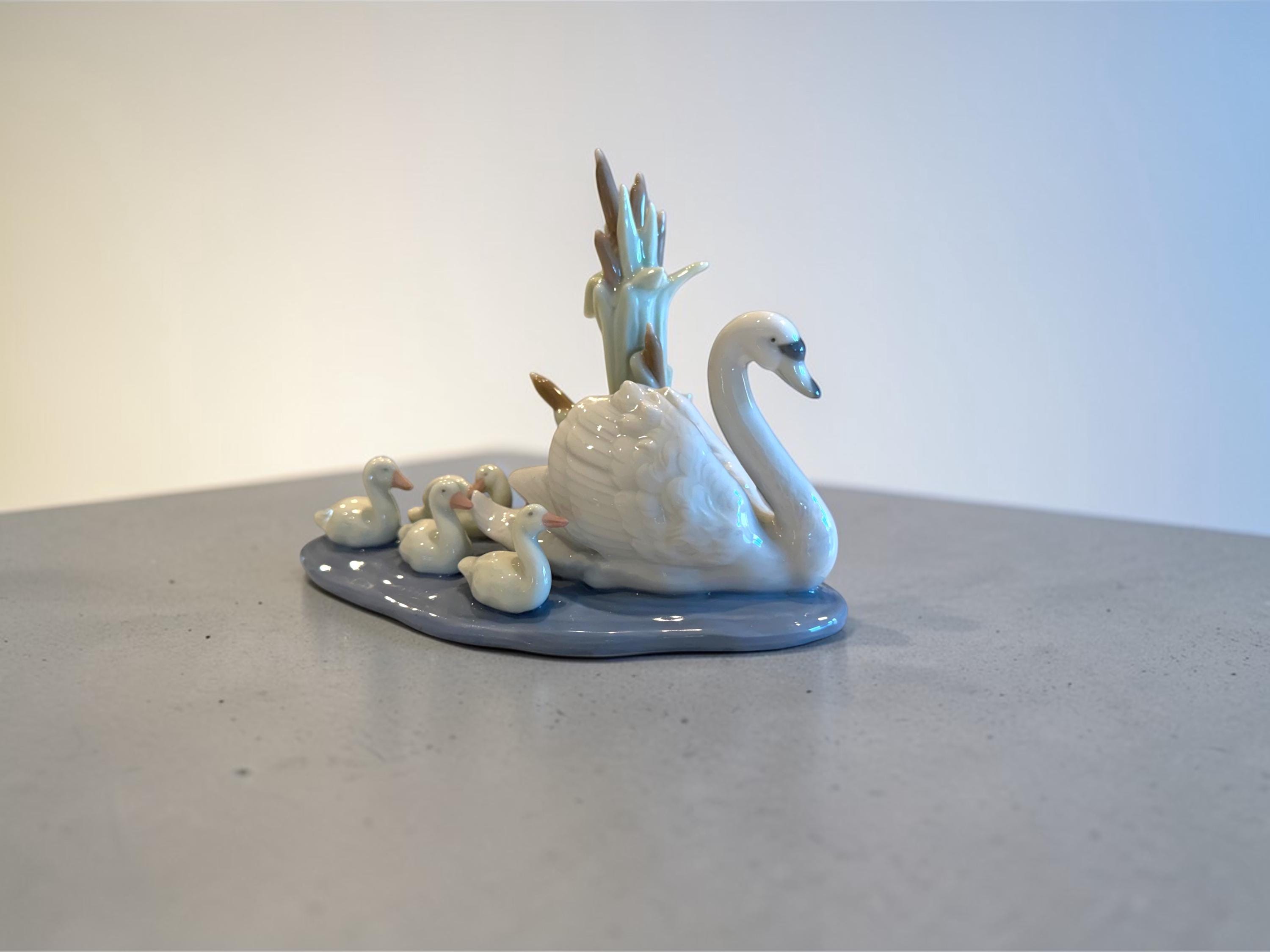 Lladro Swan - Etsy
