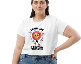 Trans Joy Crop Top: LGBTQIA + Pride Bekleidung