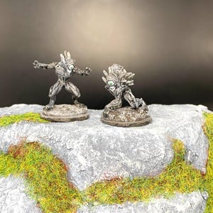 Nothic Miniature TTRPG - Duo Nothic Minis - Two Nothic minis