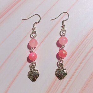 Silver Strawberry Dangle Earrings, Coquette Jewelry, Beaded Jewelry, Handmade Earrings, Silver Dangle Earrings, Pink Dangle Earrings