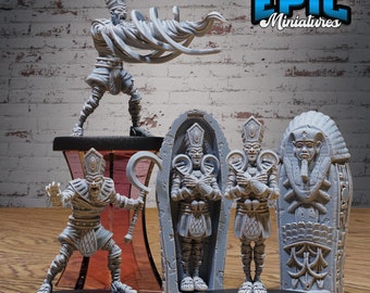 Ancient Egyptian High Priest by Epic Miniatures| Bone Dry Desert Set 96|TTRPG|DND| Pathfinder| Dungeons and Dragons|
