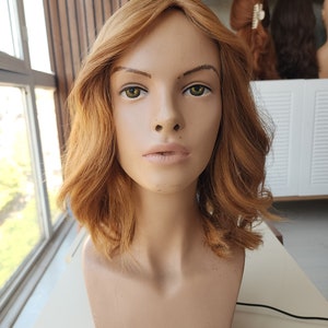 Luxurious Women&#39;s Wig - 100% Human Hair, Warm Honey Blonde (#7.3), 40-45 cm