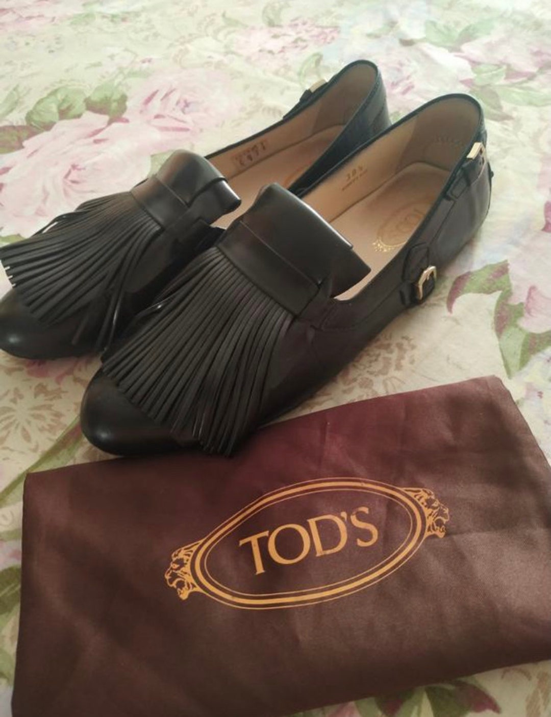 tods moccasins womens