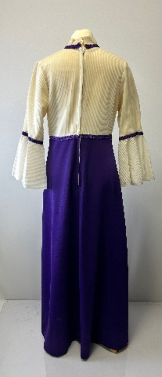 Vintage 1970s Dress Purple Cream 1960s Flowy Slee… - image 2