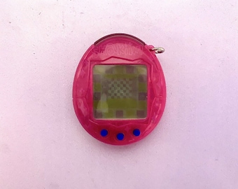 Tamagotchi Connection V1 (Wave 2): rosa translúcido