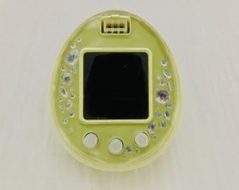 Tamagotchi P’s Unboxing the Blue Tamagotchi P's + gameplay - YouTube
