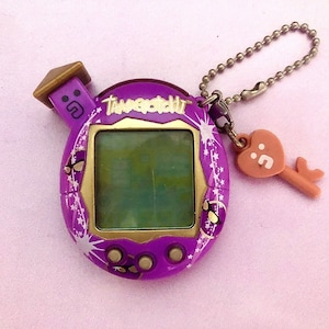 Tamagotchi Connection V5.5 Familitchi: Purple with Sunglasses (ENGLISH)