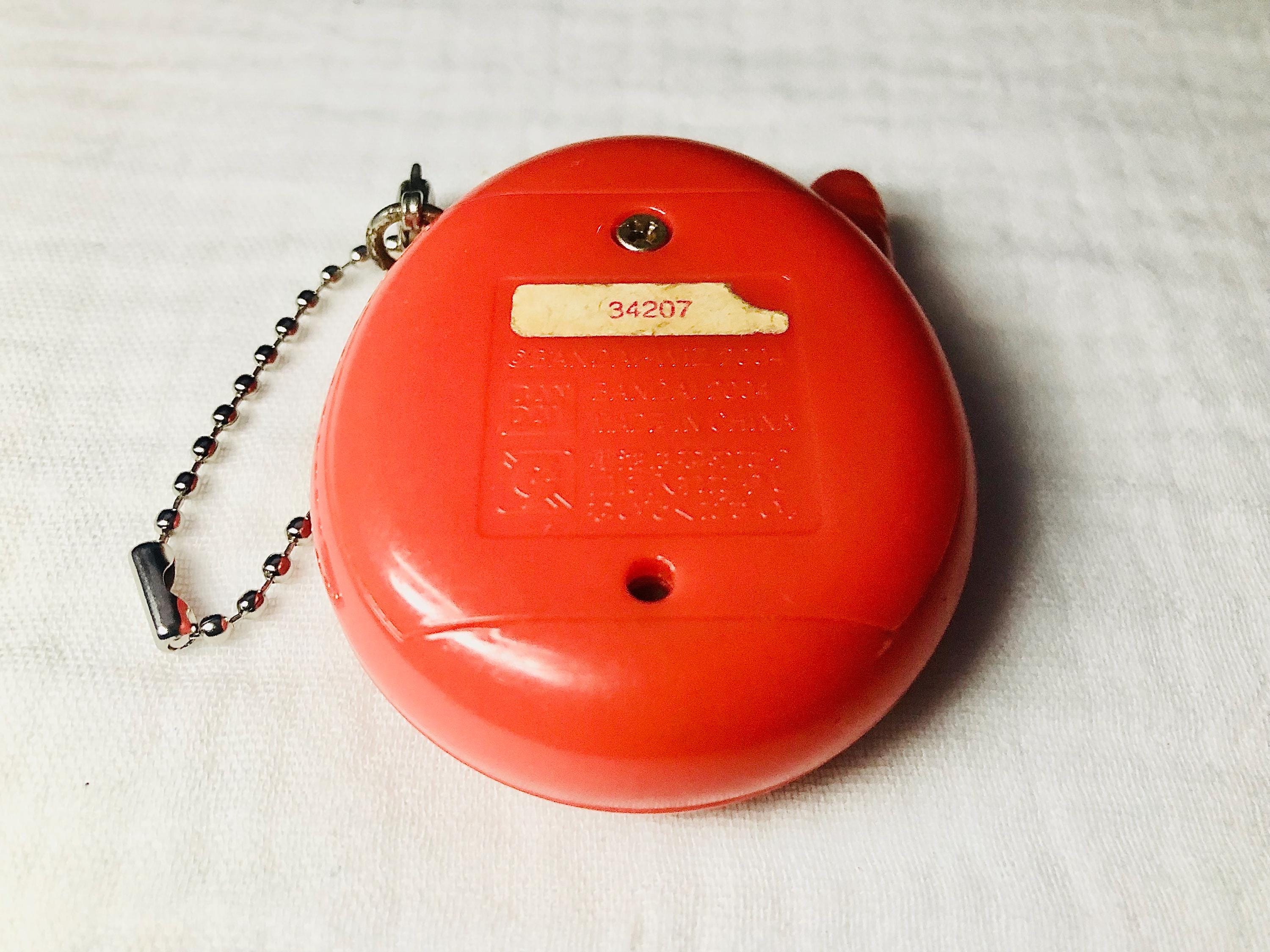 Tamagotchi Connection Keitai (japanese V3): Akai Red (red Pixels