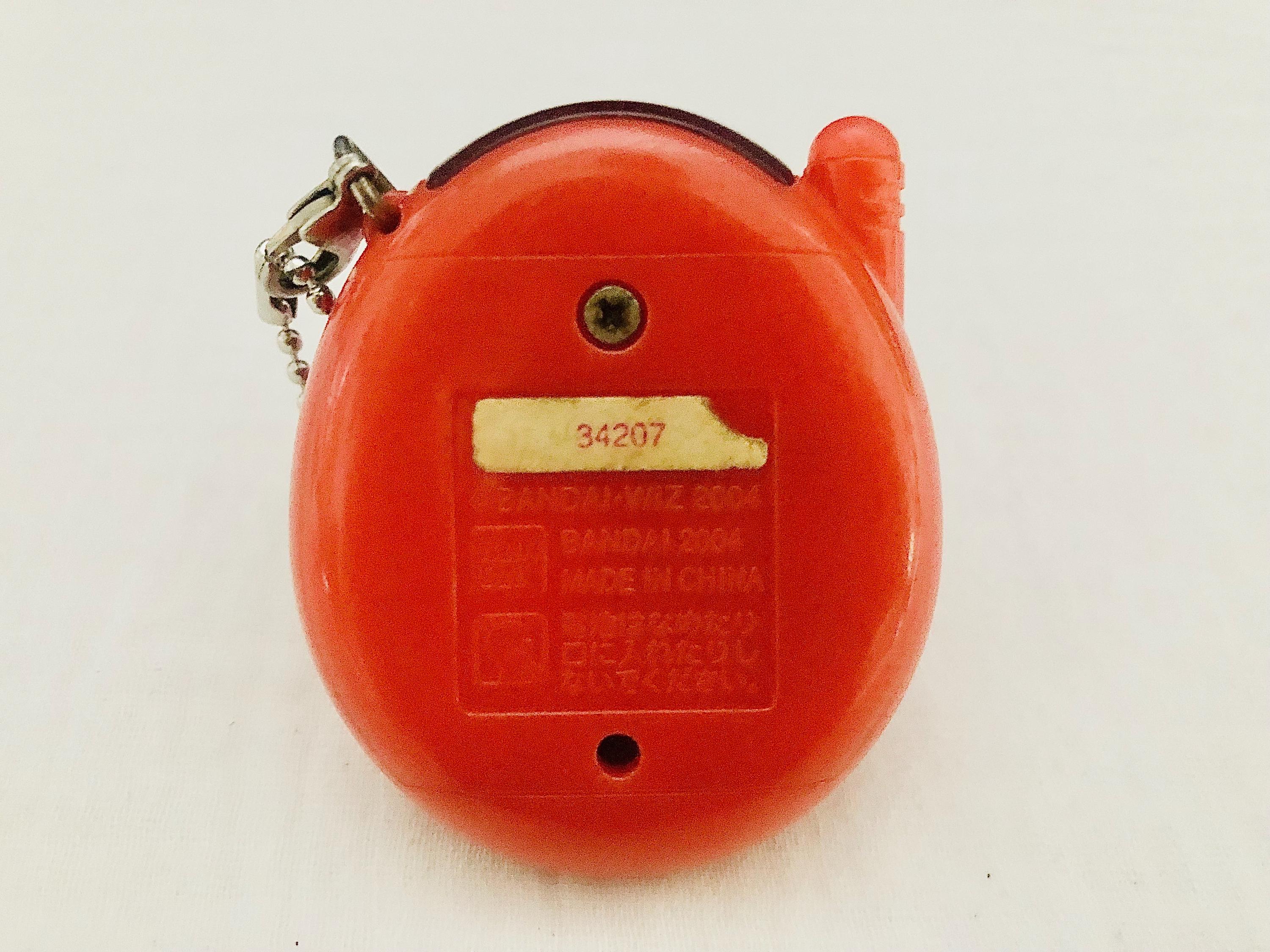 Tamagotchi Connection Keitai (japanese V3): Akai Red (red Pixels