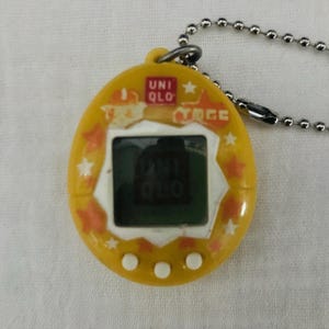 Tamagotchi Chibi (Mini): UNIQLO Yellow with Mametchi
