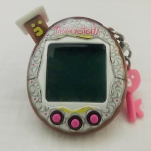 たまごっちコネクション V5 ファミリッチ（アジア限定）：チョコレートケーキ（英語）