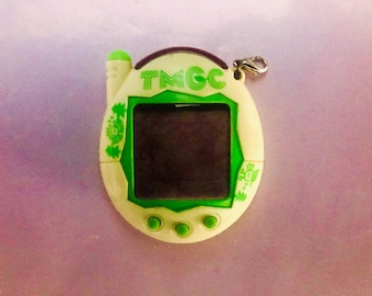 Tamagotchi Connection Keitai (Japanese V3): Akai Natural White