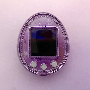 Tamagotchi 4U+: Lavender (Purple)