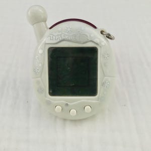 たまごっちコネクション V4 (アジア限定): シルバースノーフレーク