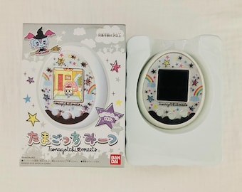Tamagotchi Meets (Japanese On): Magical White (with Box)