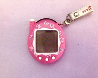 Conexión Tamagotchi Keitai: Akai Pink