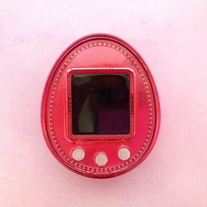 Tamagotchi 4U+: Rose Pink (Red)