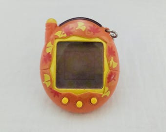ヴィンテージ 1997 バンダイ たまごっち ツチ ピンク パープル カラー
