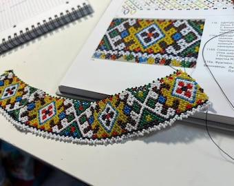 Ukrainische Syljanka-Samenperlenkette, Perlenkragen, tschechische Vyshyvanka-Syljanka-Autorenarbeit, traditionelle Ukraine, handgefertigt