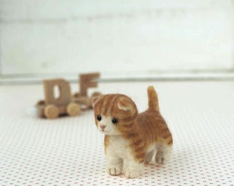 DIY Cute Munchkin Neko - Hamanaka - Wool Felt Kit - Cute Animal Felt