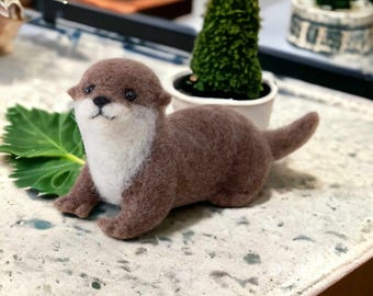 DIY Cute Otter Felt Design - Hamanaka - Wool Felt Kit - Cute Animal Felt