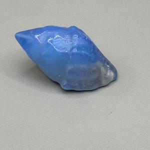 Blue Opal Shell cover minder