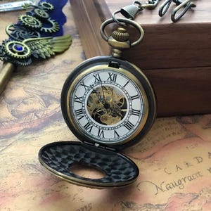 Personalized Engraved Pocket Watch, Customized Pocket Watch for the Groomsmen, Anniversary Gift, Wedding Gift, Best Man Gift, Gift for Groom