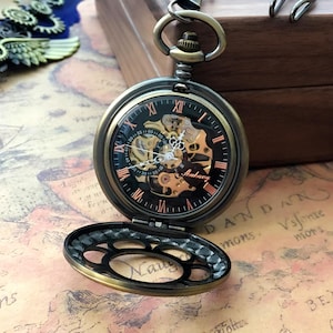Personalized Engraved Pocket Watch, Customized Pocket Watch for the Groomsmen, Anniversary Gift, Wedding Gift, Best Man Gift, Gift for Groom