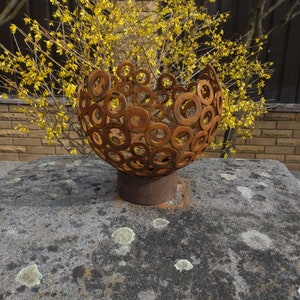 Garden decorative spherical vase 8&quot; , rusty metal sculpture made of steel washers