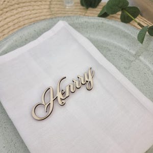 Personalisierte Ortsnamen | Holz Ortsnamen | Einzigartige Gastgeschenke | Holz Laser Cut Namen | Ausgeschnittener Hochzeitsname | Gedeck