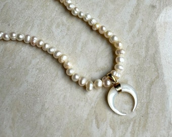 Natural Pearl Necklace, Moon Pendant Real Pearl Crescent Moon Necklace, Necklace for Women Minimalist Jewelry Gift for Woman Birthday Gifts