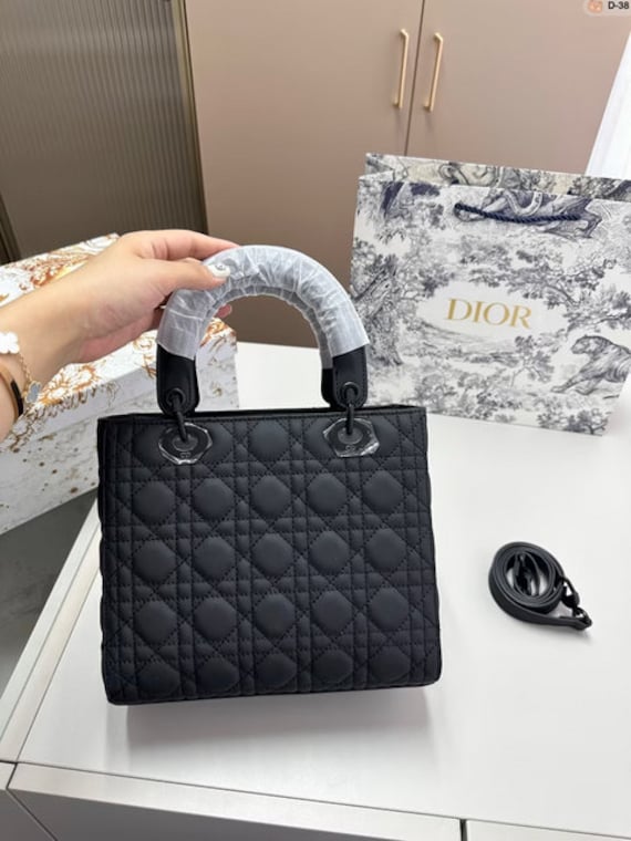 Lady Christian Dior black