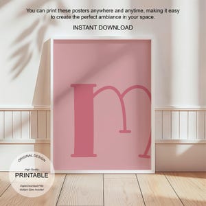 Arte de pared rosa, póster con la letra M, decoración de habitación preppy, impresión inicial M, lindo arte de pared rosa, impresión de una sola letra, decoración de dormitorio, arte de pared imprimible
