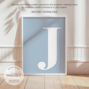 Arte de pared azul, póster con la letra J, decoración de habitación preppy, impresión inicial J, lindo arte de pared azul, impresión de una sola letra, decoración de dormitorio, arte de pared imprimible