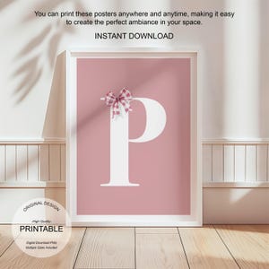 Póster de letra P con arte de pared rosa, decoración de habitación preppy, impresión inicial P, bonito arte de pared rosa, impresión de una sola letra, póster de lazos de moda, arte de pared imprimible