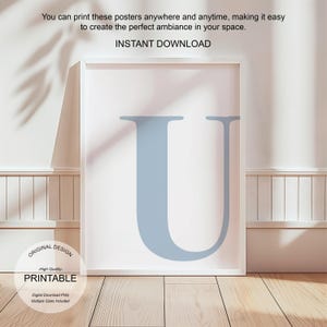 Arte de pared azul, póster con la letra U, decoración de habitación preppy, impresión inicial U, lindo arte de pared azul, impresión de una sola letra, decoración de dormitorio, arte de pared imprimible