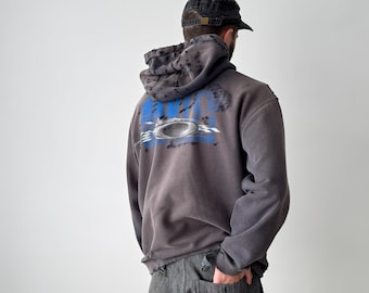 00s OAKLEY ジップパーカー archive Always似 00s OAKLEY ジップパーカー archive Always似 - メルカリ