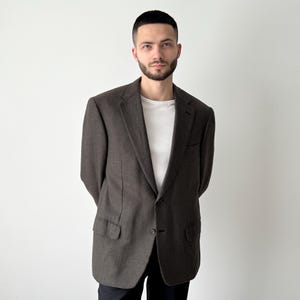 Men&#39;s Brioni Parlamento Two Button Brown Pure Cashmere Sport Jacket Blazer Size 52R - Formal, Office, Business, Tailored, Menswear