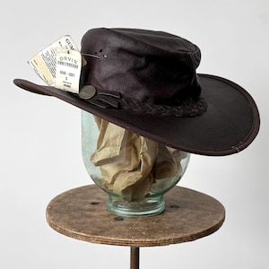 Gumleaf Australian Leather Outback Hat – Vintage Cowboy Bush Hat – Waterproof Wide Brim Adventure Hat – Western Rancher Style