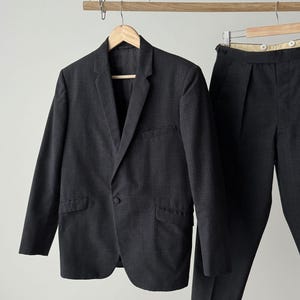 1950s Vintage Men&#39;s British ‘Burton’ One Button Wool Blended with Terylene Gray Tuxedo Two Piece Suit - Size S