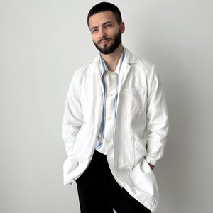 1970er Jahre Vintage deutsche Arbeitsjacke – weißer Sanfor Baumwoll-Mantel – Industrial Lab Jacke – minimalistischer Uniform-Stil