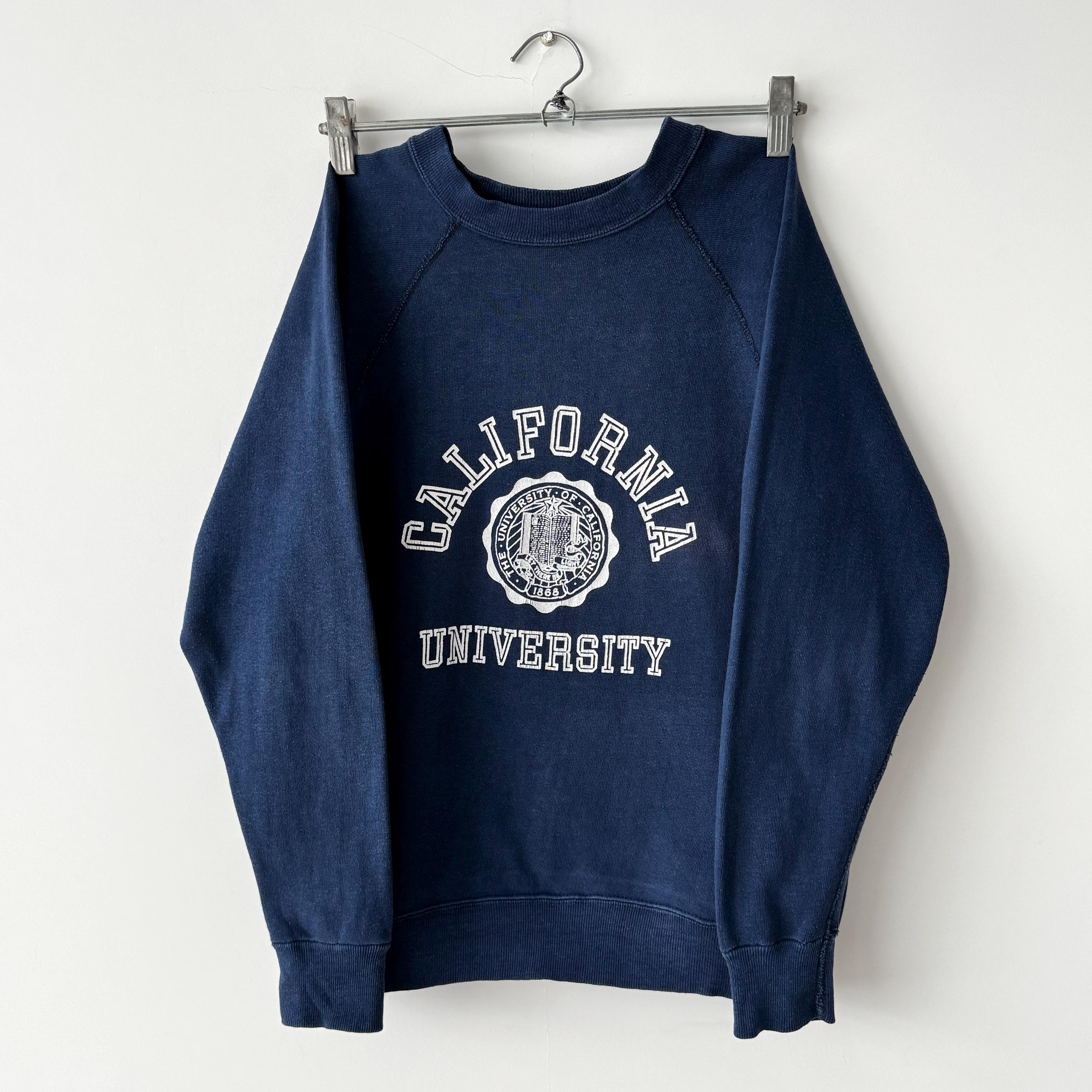 トップス Champion Reverse Weave MADE IN USA UCLA Vintage 1990s Distressed UCLA Champion Reverse Weave