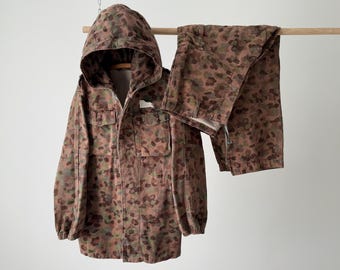 1970s Military Vintage Austrian Army Pea Dot Camo Suit Jacket / Pants - Retro Heritage Utility Militaria Old Fashion - Size Large