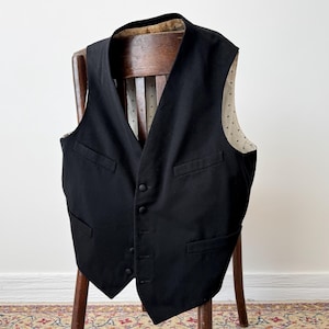 Early 1900s Edwardian Wool Waistcoat Vest | Antique Men’s Formalwear | Vintage Gentleman Gilet | Historical Costume 1900s