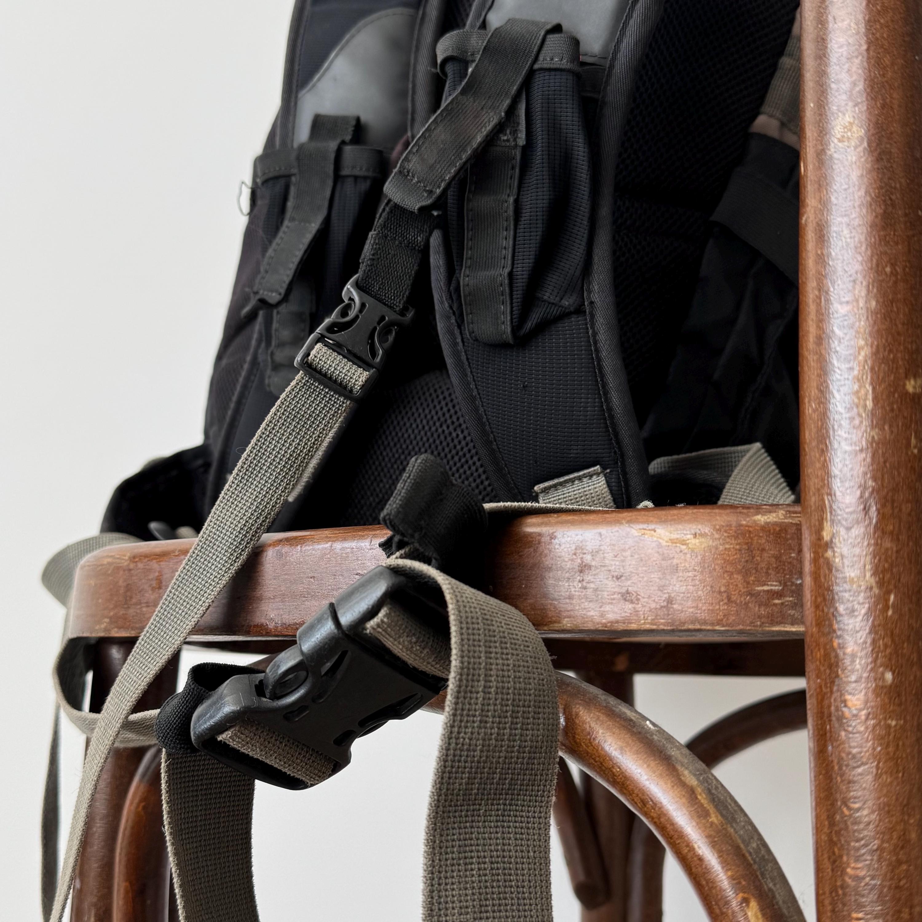 00s Vintage Oakley Tactical Icon Backpack Faded Black Y2K 